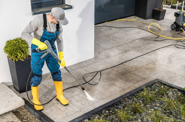 Best Pressure Washing Driveway  in Richmond, IN